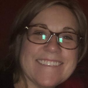 Meet your Posher, Dyanne